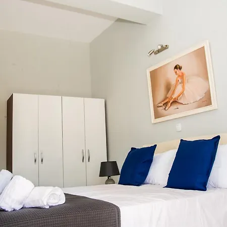 Xenia Ionis Luxury