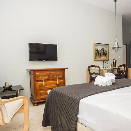 Xenia Ionis Luxury Aparthotel