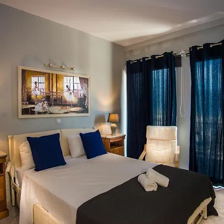 Aparthotel Xenia Ionis Luxury