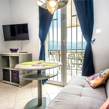 Xenia Ionis Luxury Apart Otel Lixouri