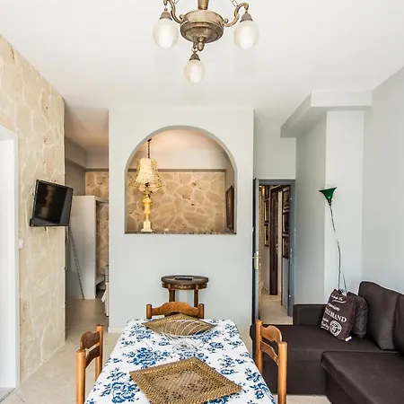 Aparthotel Xenia Ionis Luxury