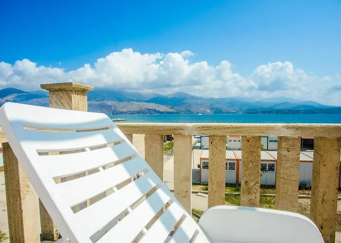 Xenia Ionis Luxury 3*