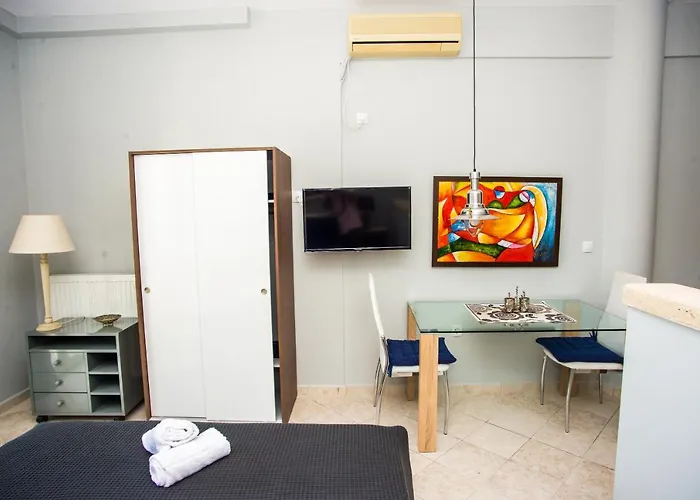 Xenia Ionis Luxury 3*