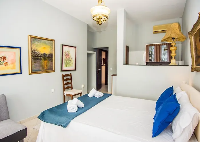 Xenia Ionis Luxury 3* Lixúri