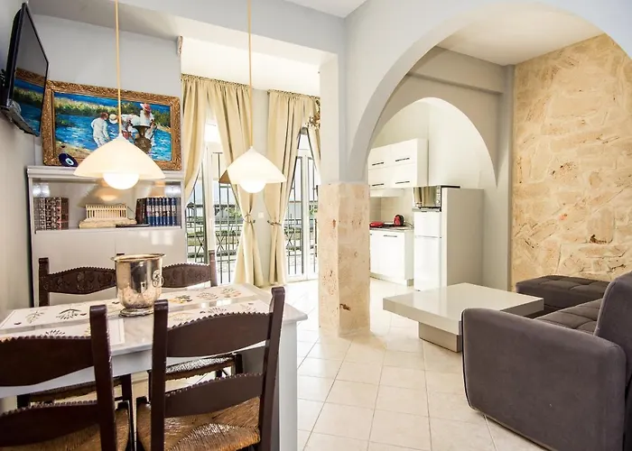 Xenia Ionis Luxury Apart-hotel 3*