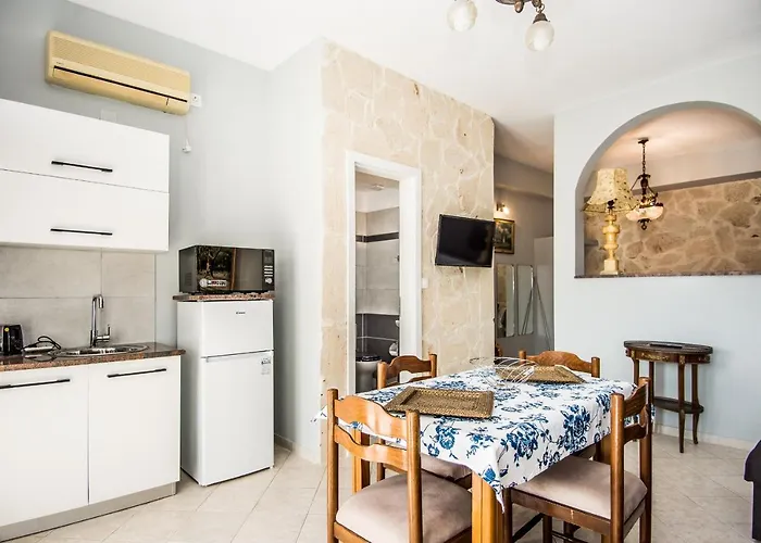 Xenia Ionis Luxury Apart-hotel