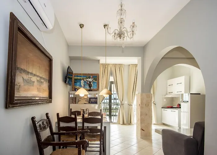 Xenia Ionis Luxury 3* Lixúri