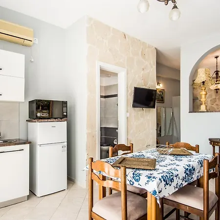 Xenia Ionis Luxury Aparthotel