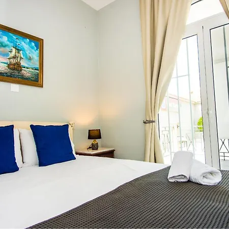 Xenia Ionis Luxury شقة فندقية ليكسوري