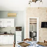 Xenia Ionis Luxury Ξενοδοχείο με διαμερίσματα