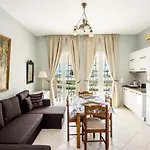 Ξενοδοχείο με διαμερίσματα Xenia Ionis Luxury